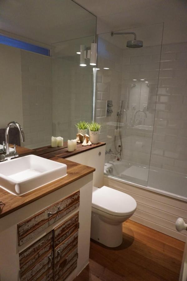 Apartamento Beautiful Canalside 1-bedroom Flat With Terrace *